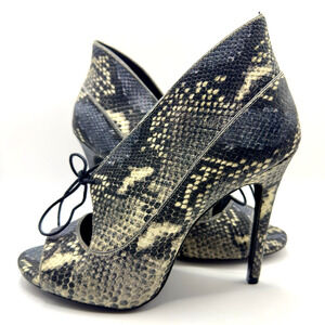 Pour La Victoire Vika Snakeskin Lace-Up Peep Toe Booties Heels Sz 8 Stiletto